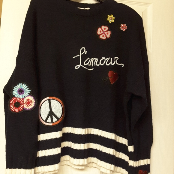 sinq a sept Sweaters - CINQ A SEPT EMBELLISHMENT SWEATER NWOT.